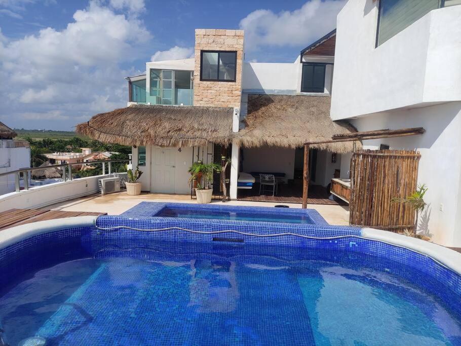 Bonita Habitacion Con Pequena Piscina A Aire Libre بويرتو موريلوس المظهر الخارجي الصورة